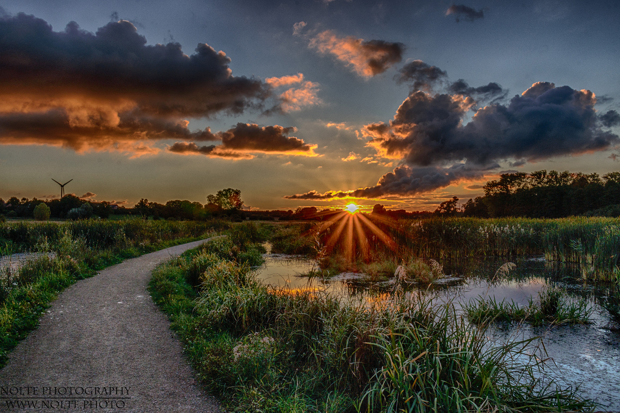 Sonnenuntergang im Brenner Moor
