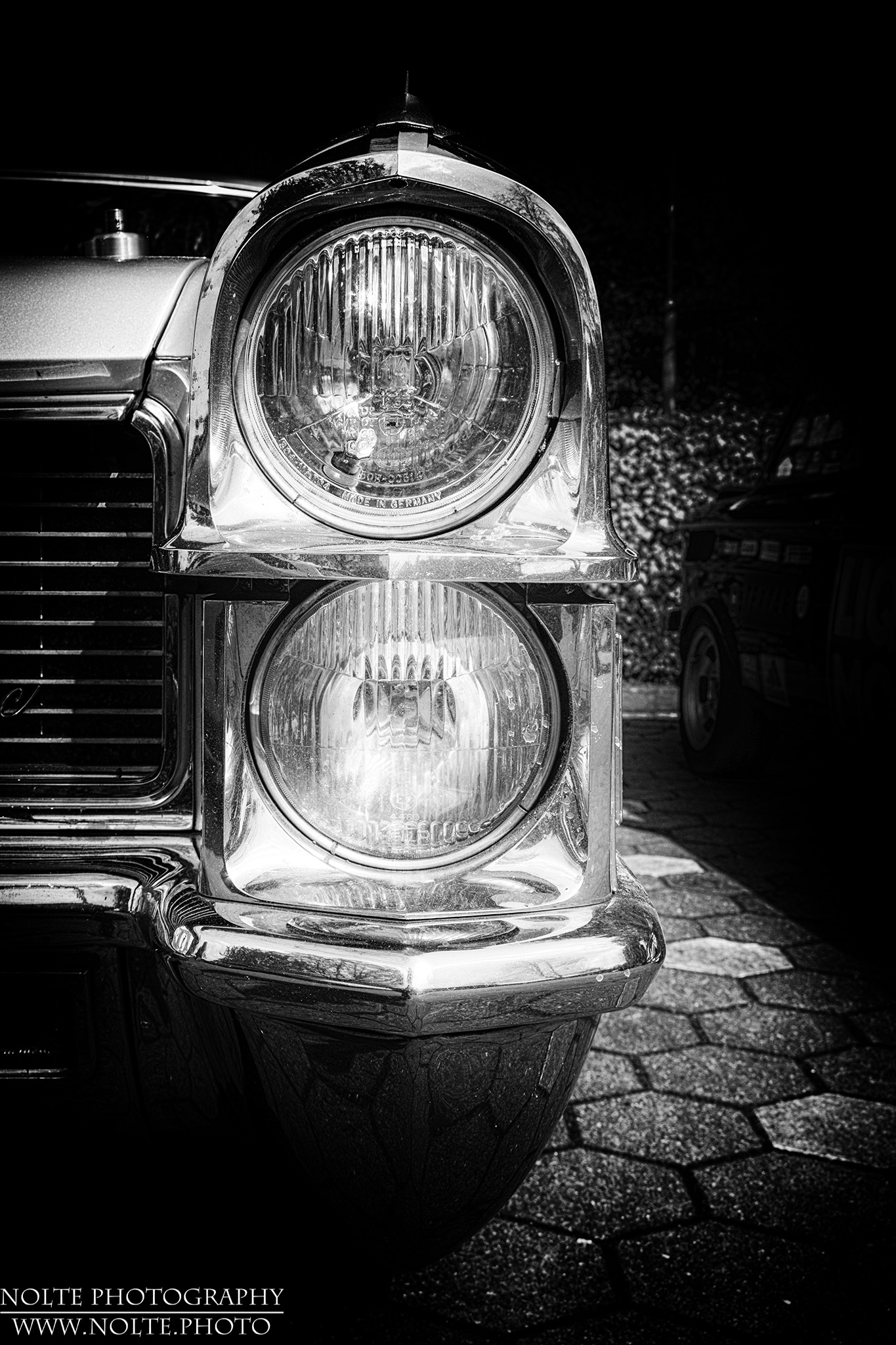 Scheinwerfer eines 1965 Cadillac Sedan DeVille