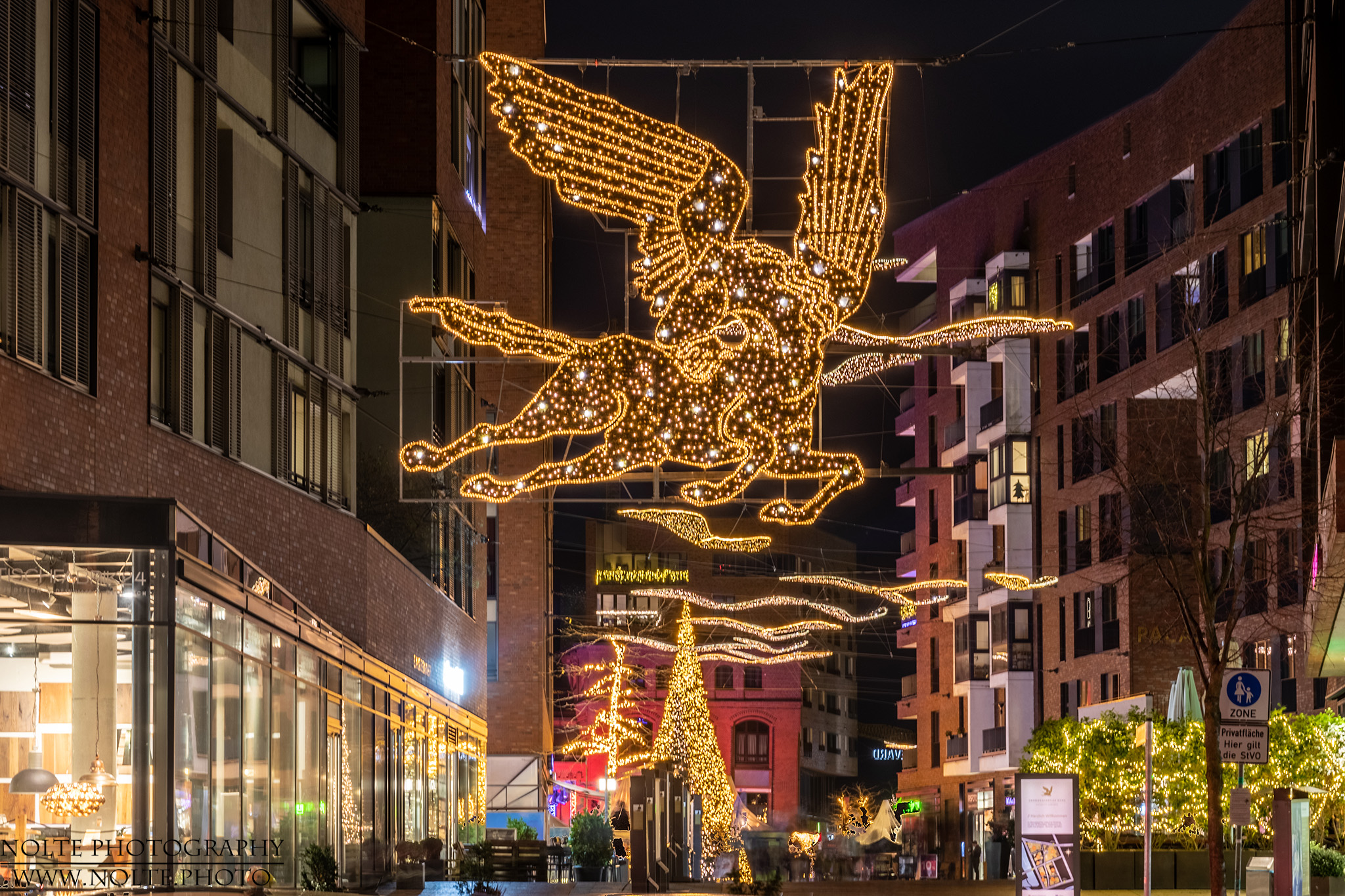 Lichterglanz in der Einkaufsstrasse