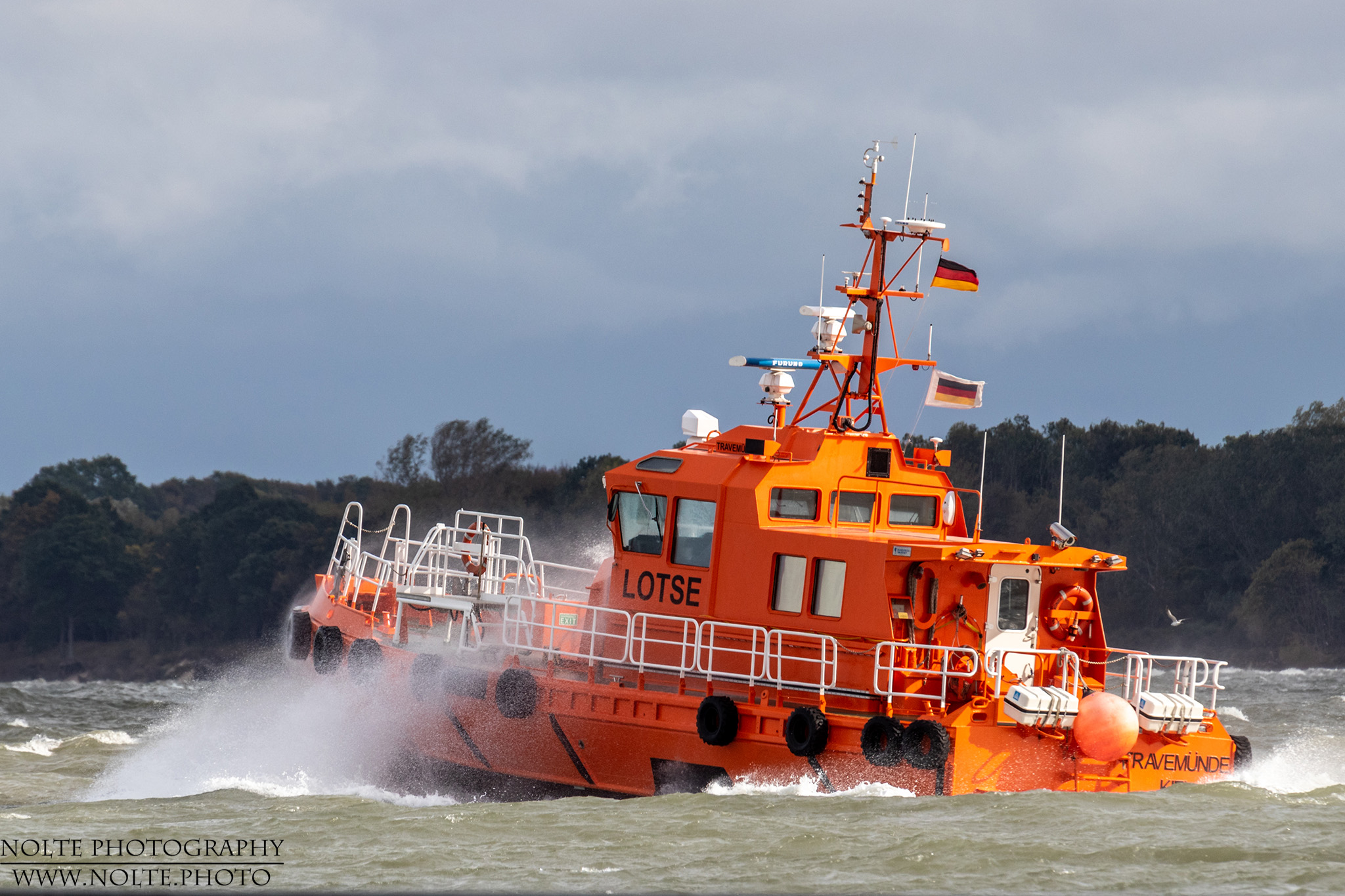 Lotse im Sturm