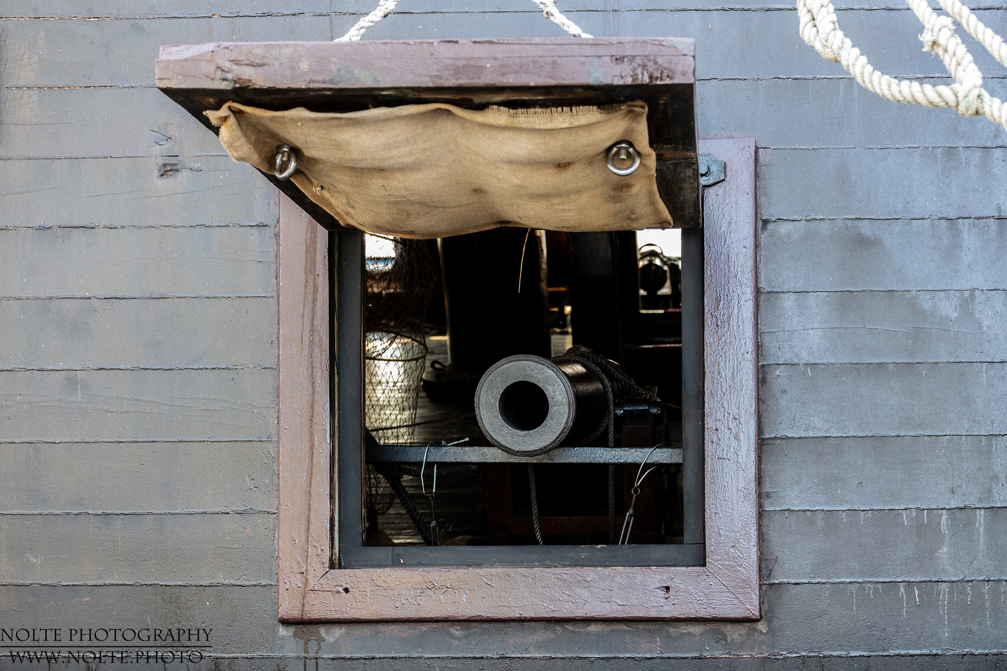 Kanone unter Deck der der El Galeon